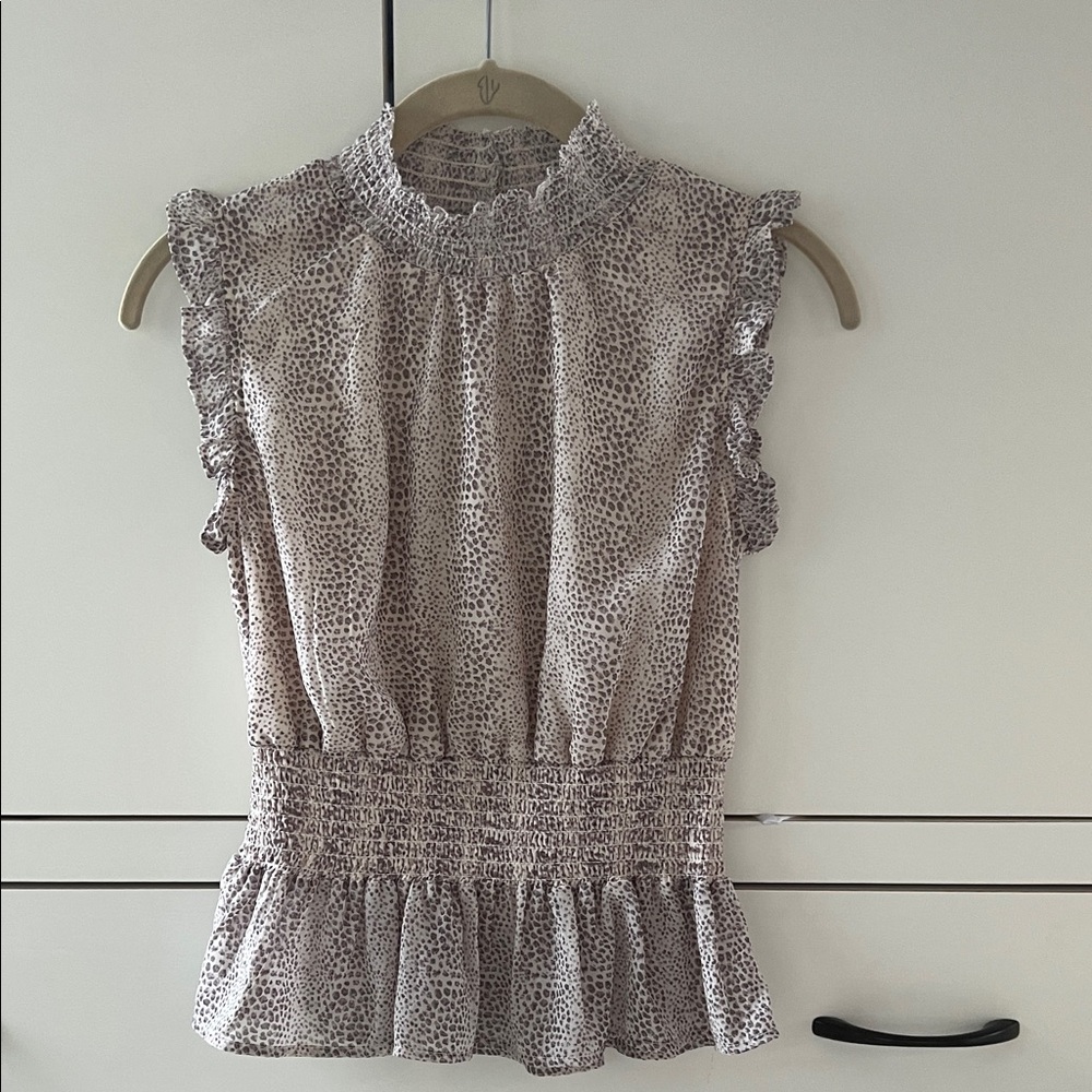 Japna Ruffled Sleeveless Blouse in Cream and Grayish Purple